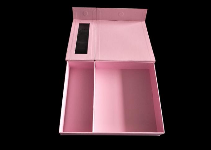 2개의 Interlayers 및 명확한 창을 가진 분홍색 자석 마감 선물 카드 상자