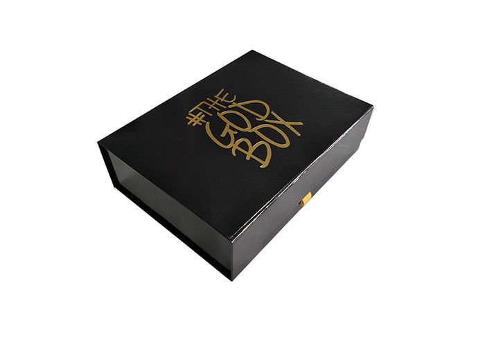 인쇄된 금 각인 로고는 선물 상자, 책에 의하여 형성된 서류상 선물 상자 접습니다 협력 업체